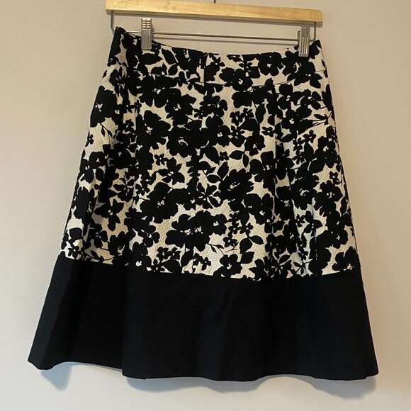 IMNYC Blank and White Skirt Size 6 - Picture 1 of 7